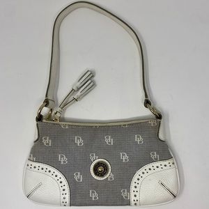 Dooney & Bourke